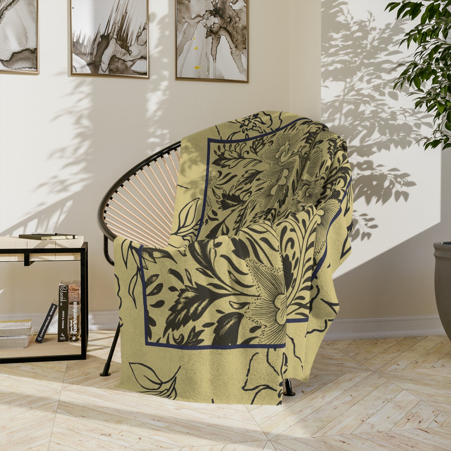 Floral Velveteen Microfiber Blanket — Vintage Botanical Throw